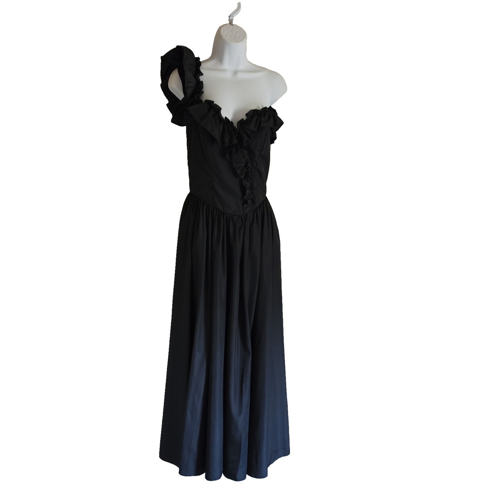 Vintage Black Ruffle Party Dress Made in USA – Size 7/8 – Classic 80s Silhouette - Picture 5 of 16